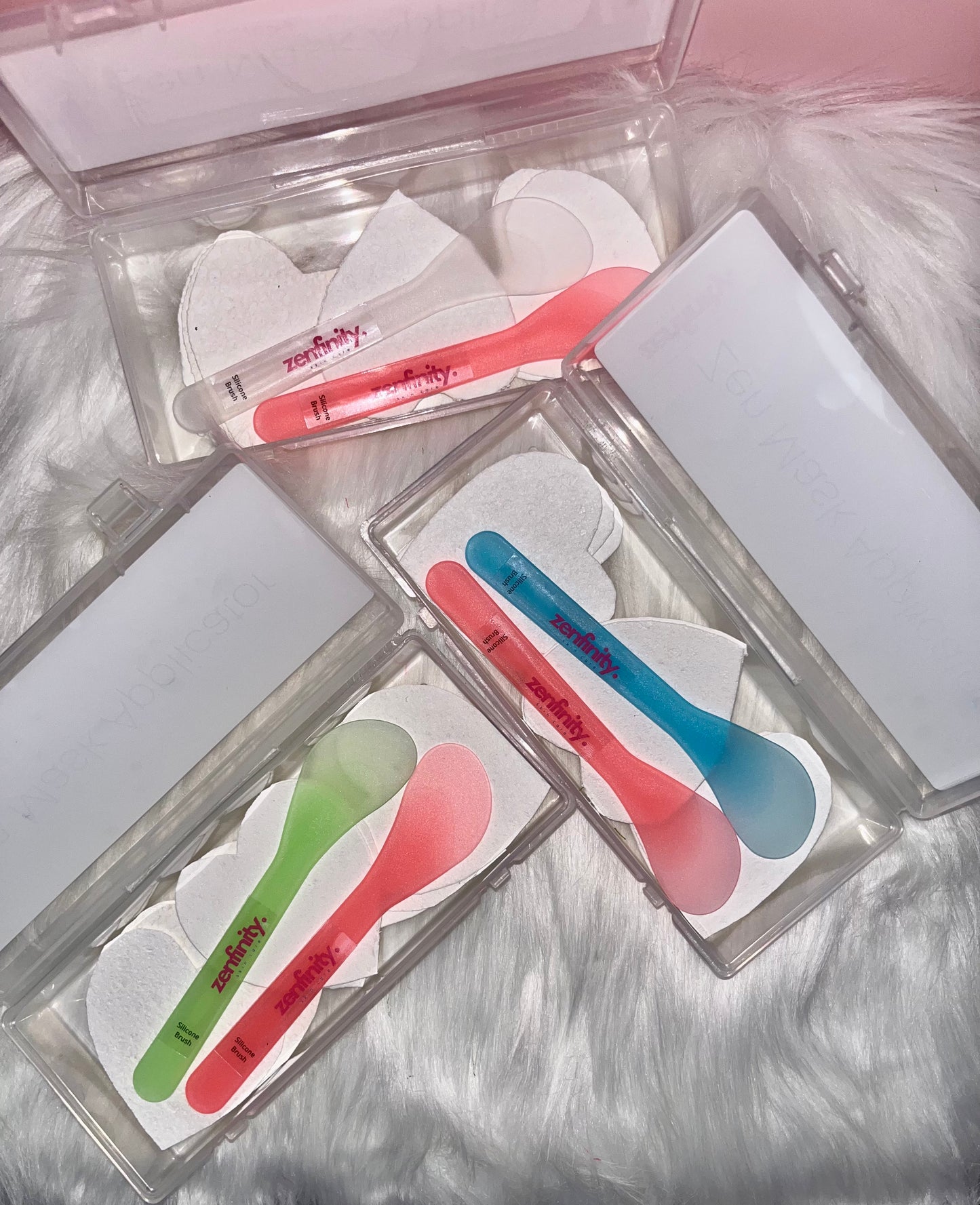 Zen Mask Applicator